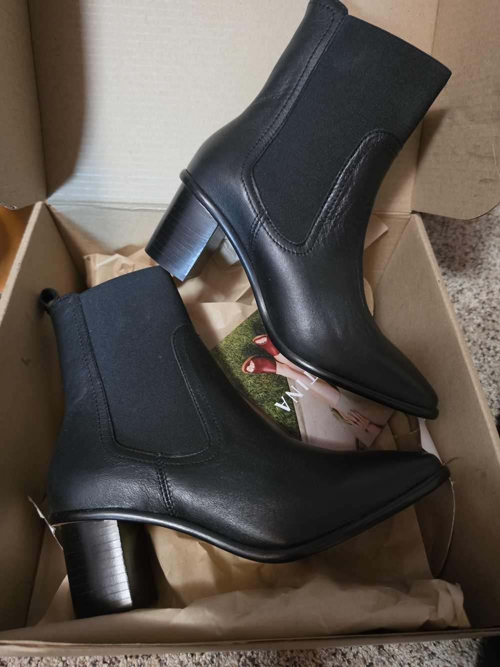 Women's Black Leather Chelsea Ankle Boots with Block Heel